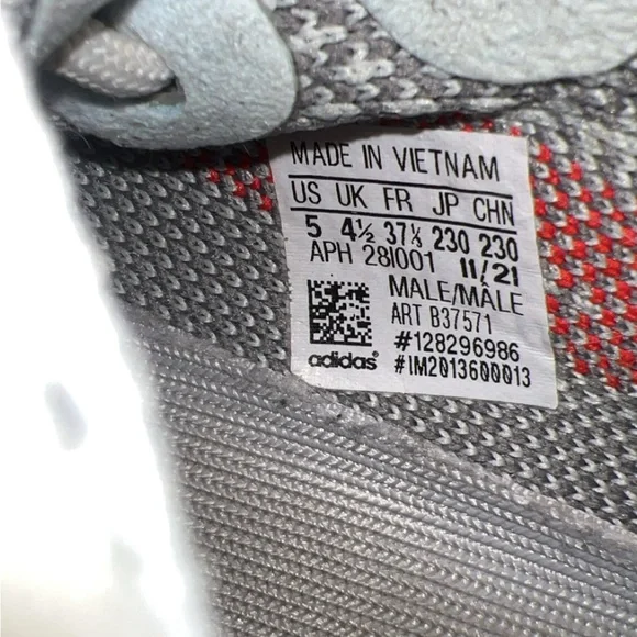 Adidas Yeezyboost 350 Grey size 5